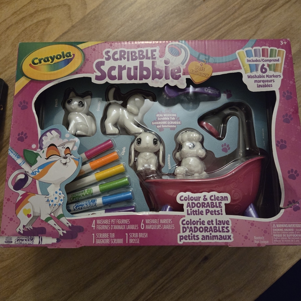 Crayola Scribble Scrubbie Pets with Colorful Markers, Brand New/sealed